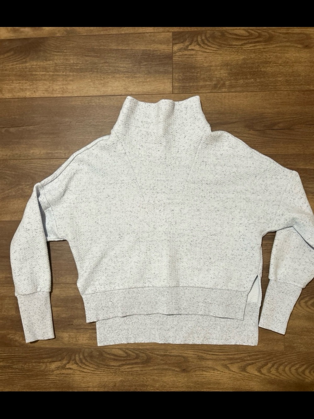 Women’s Speckled Turtleneck Sweater